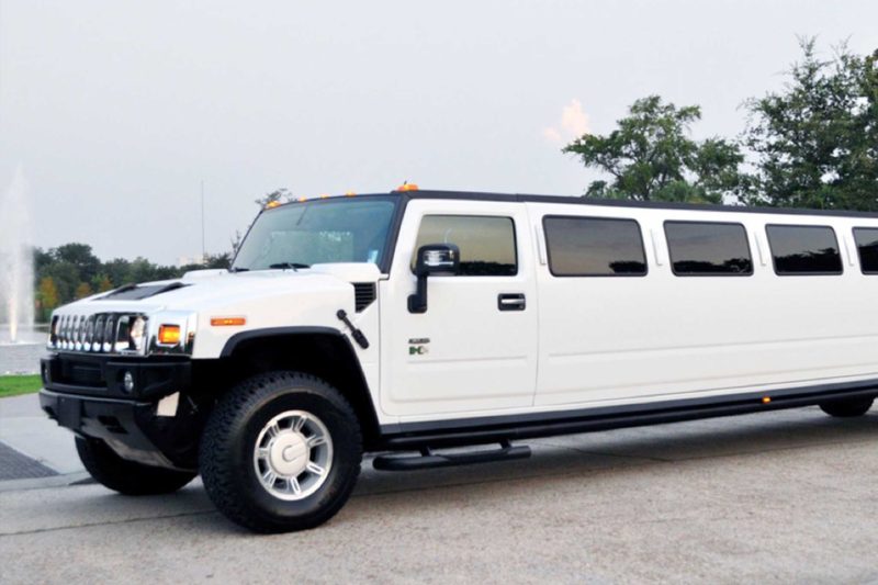 Hummer Limousin ride Dubai