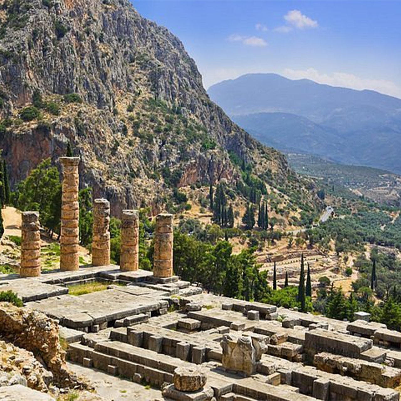 Full Day Delphi Tour with lunch